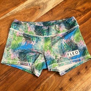 Fleo Shorts
